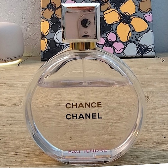 CHANEL Other - CHANEL CHANCE